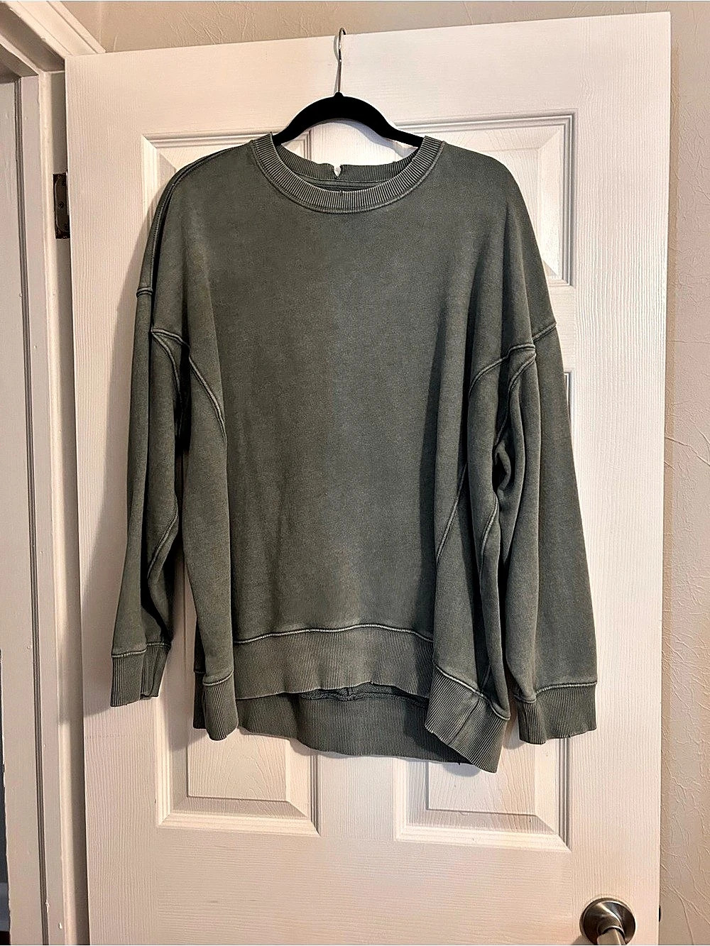 aerie Oversized Crewneck Sweatshirt in Green Size Medium